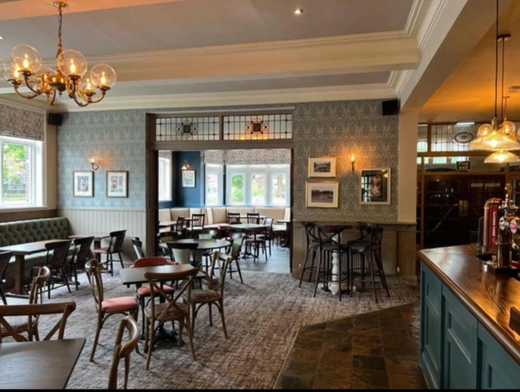 The Wheatley Hotel Doncaster Bagian luar foto